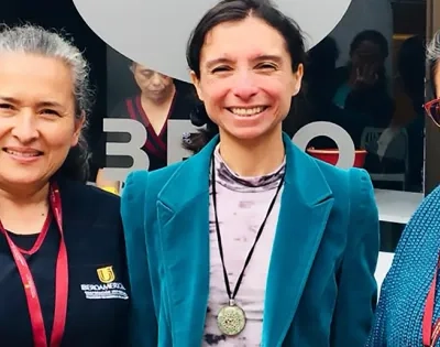 Ibero recibio a pasante doctoral chilena