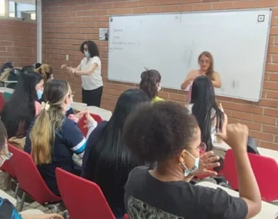 banner-noticia-taller-señas-ibero
