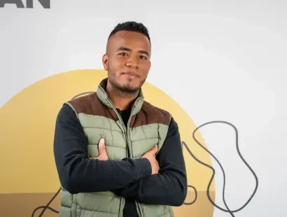 Estudiante de especialización en marketing digital virtual