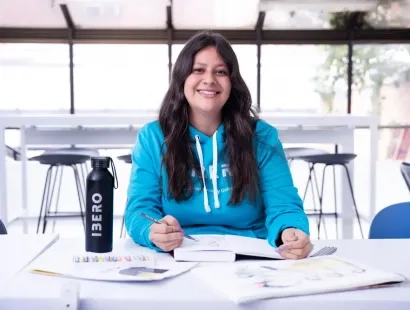 Estudiante de licenciatura en artes visuales
