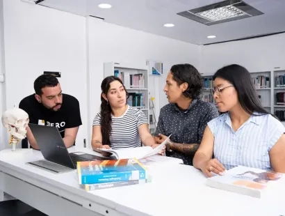 Estudiantes de la maestría en Ambientes Digitales para la Educación