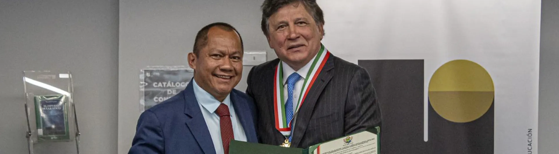 Medalla-al-merito-por-parte-de-la-ciudad-de-florencia-caqueta