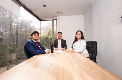 Estudiantes de derecho virtual